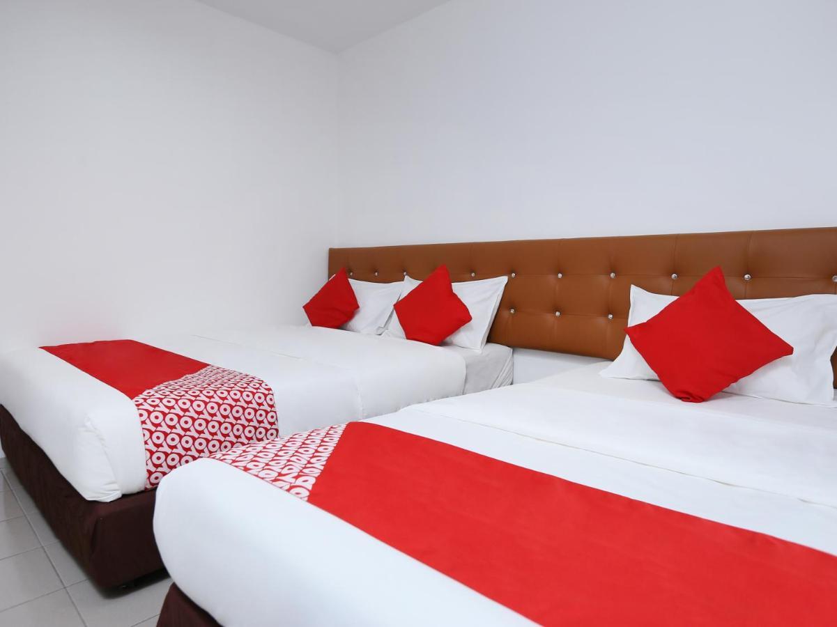 Oyo 89672 Eg Hotel Jj جوهر بهرو المظهر الخارجي الصورة