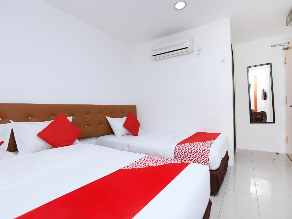 Oyo 89672 Eg Hotel Jj جوهر بهرو المظهر الخارجي الصورة