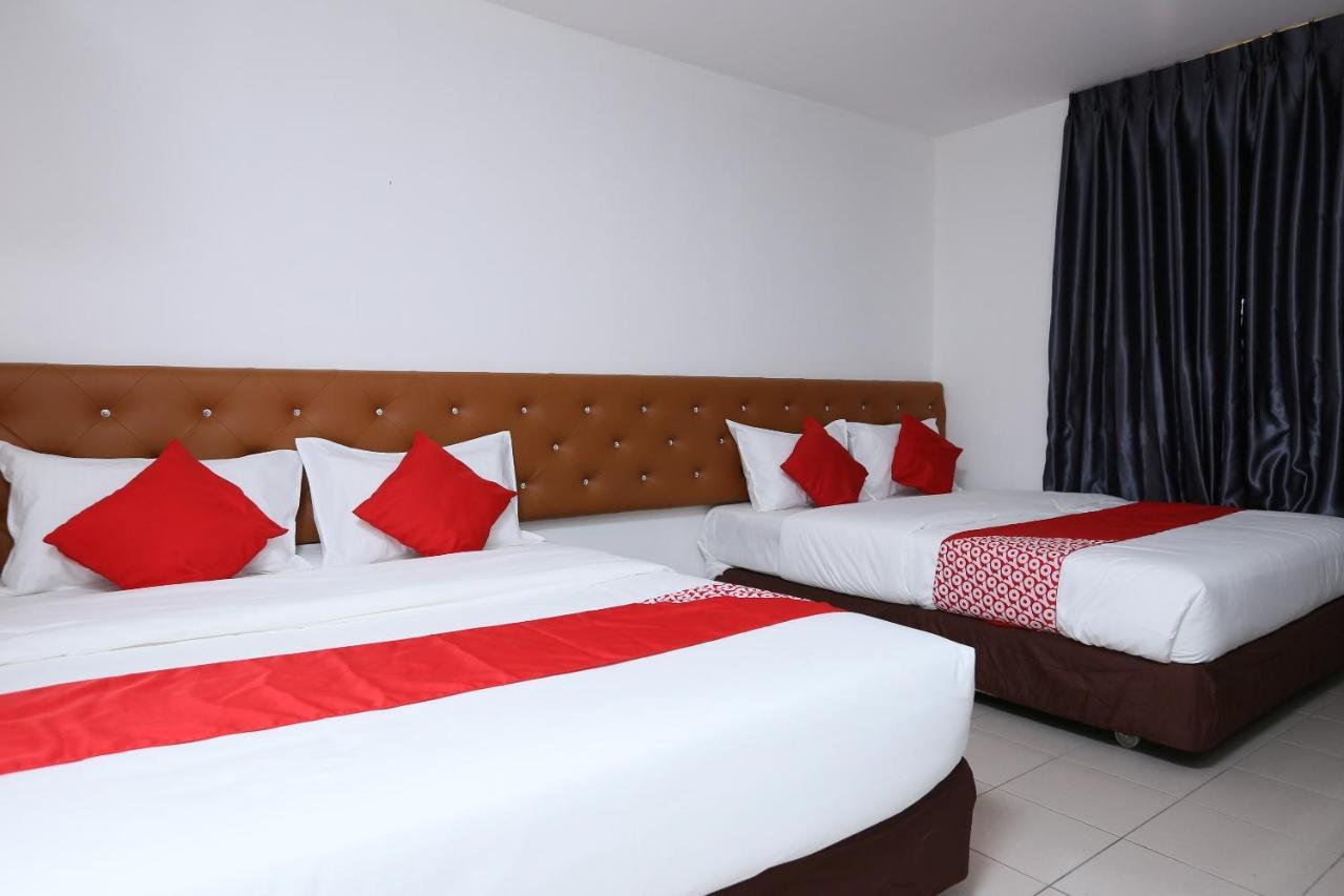 Oyo 89672 Eg Hotel Jj جوهر بهرو المظهر الخارجي الصورة